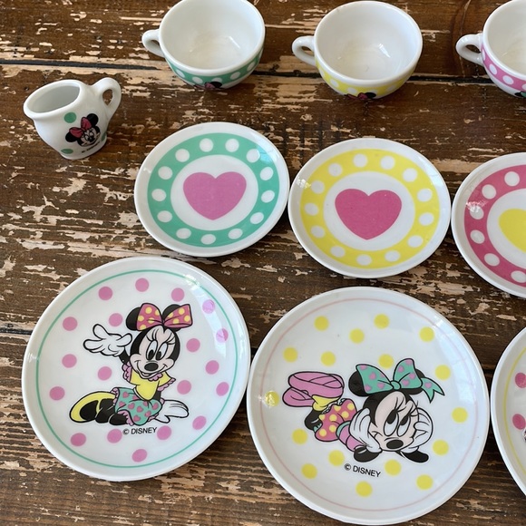 Disney Minnie Mouse Vintage Tea Set - Picture 3 of 6